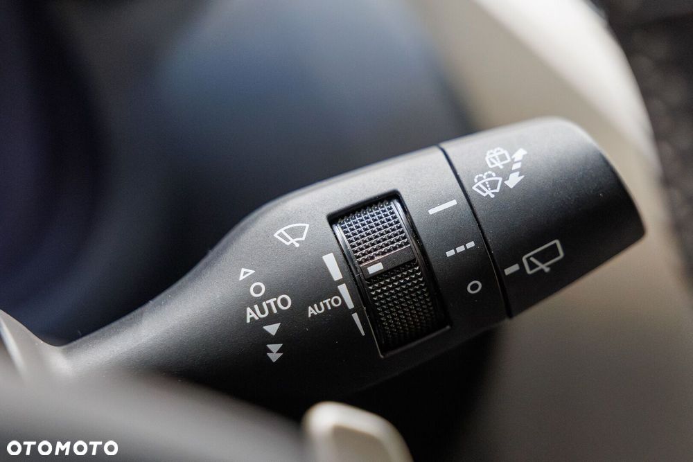 Lexus NX 300h Elegance 2WD - 38