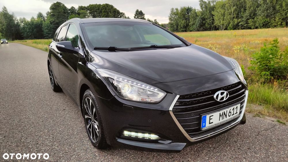 Hyundai i40 Kombi blue 1.7 CRDi Premium - 18
