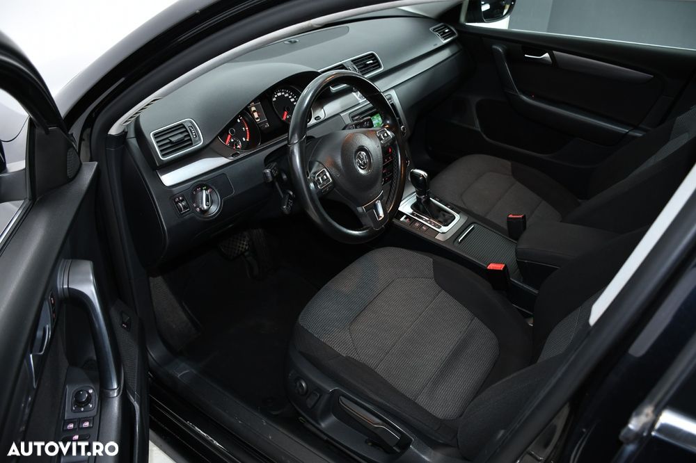 Volkswagen Passat Variant 1.4 TSI DSG BlueMotion Technology Highline - 12