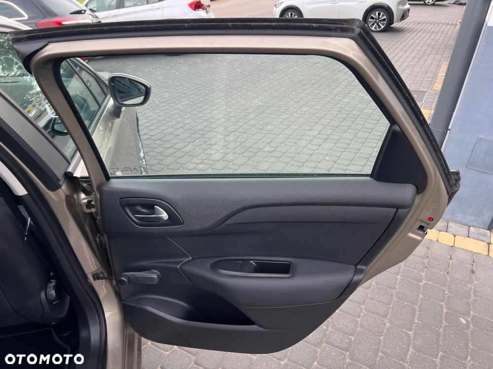 Citroën C4 VTi 95 Attraction - 24