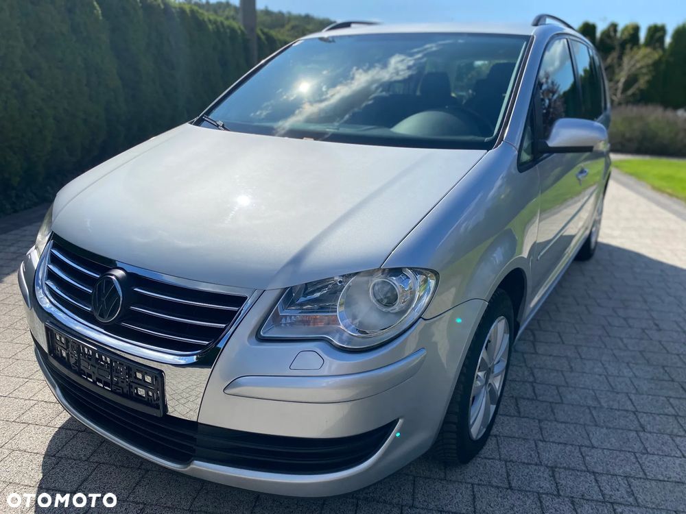 Volkswagen Touran 1.6 Trendline - 1