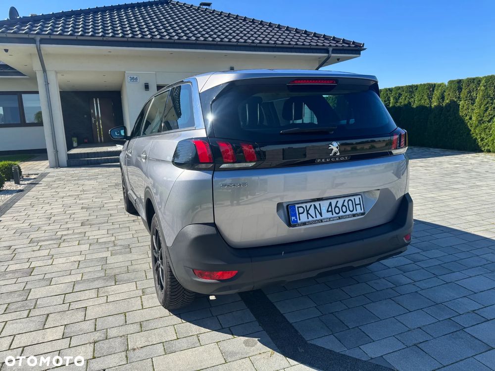 Peugeot 5008 - 13