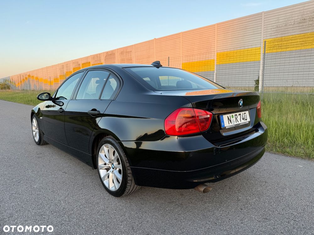 BMW Seria 3 320d DPF - 13