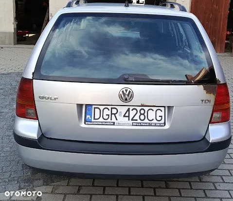 Volkswagen Golf - 4