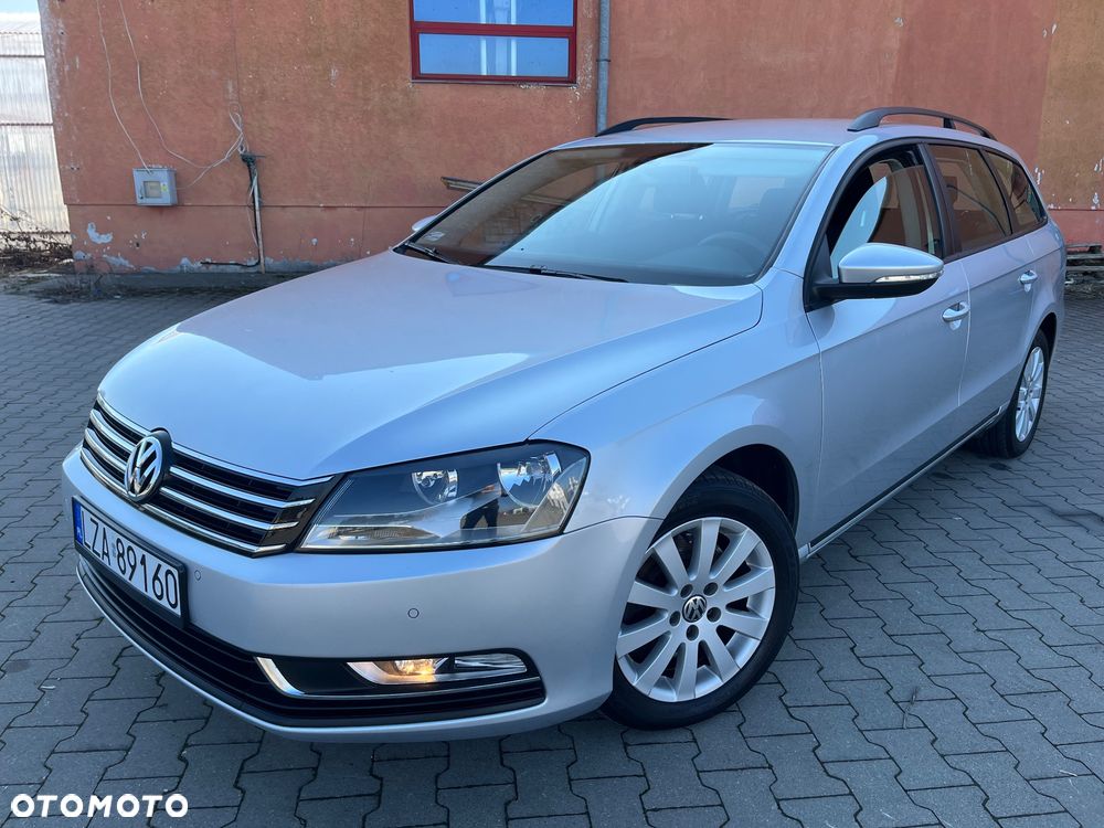 Volkswagen Passat - 2