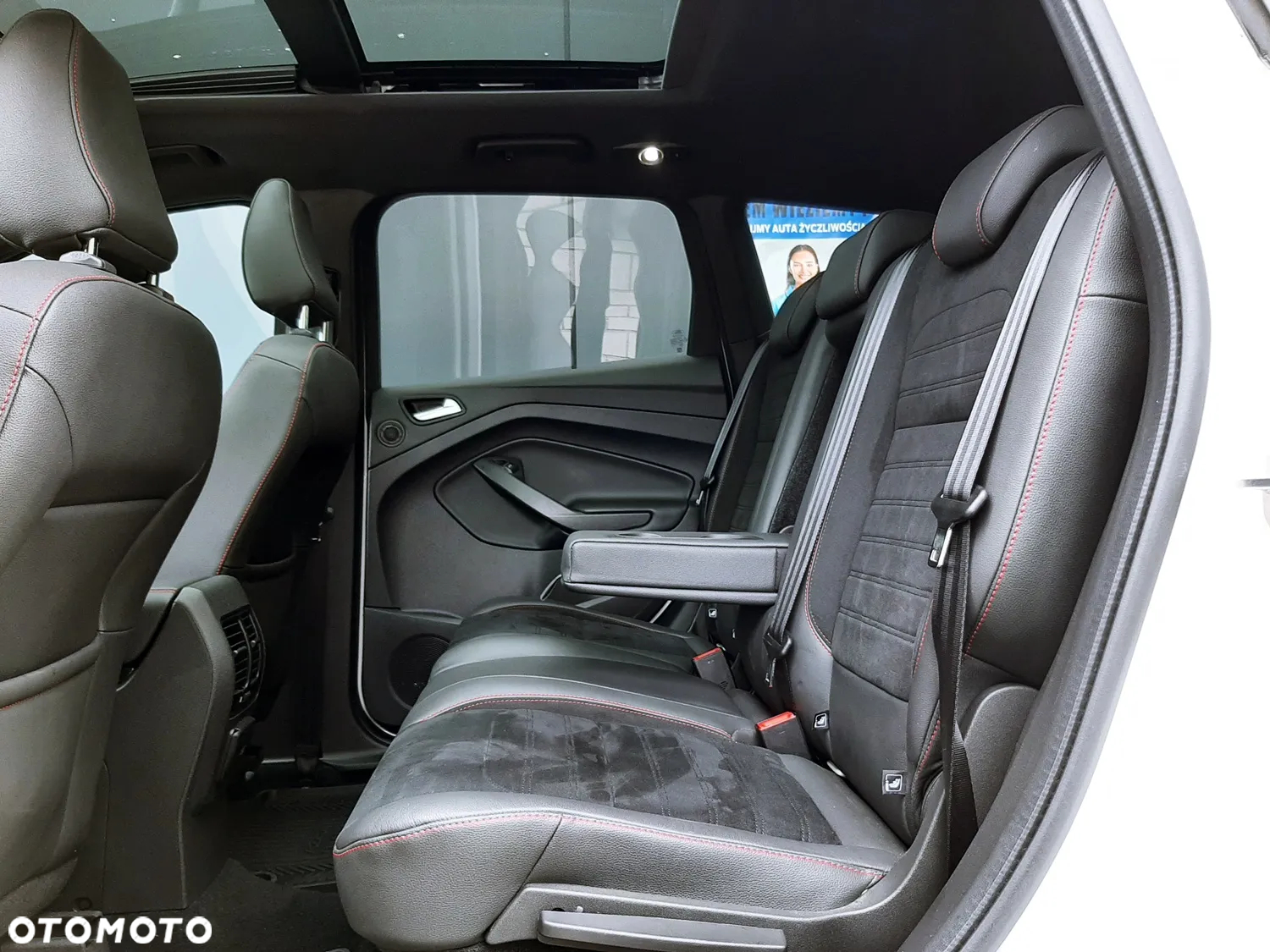 Ford Kuga 2.0 EcoBoost AWD ST Line ASS GPF - 25