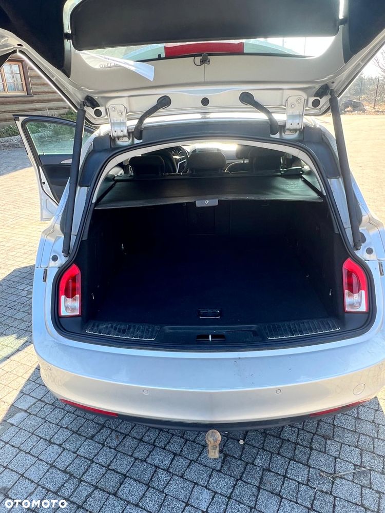 Opel Corsa - 8