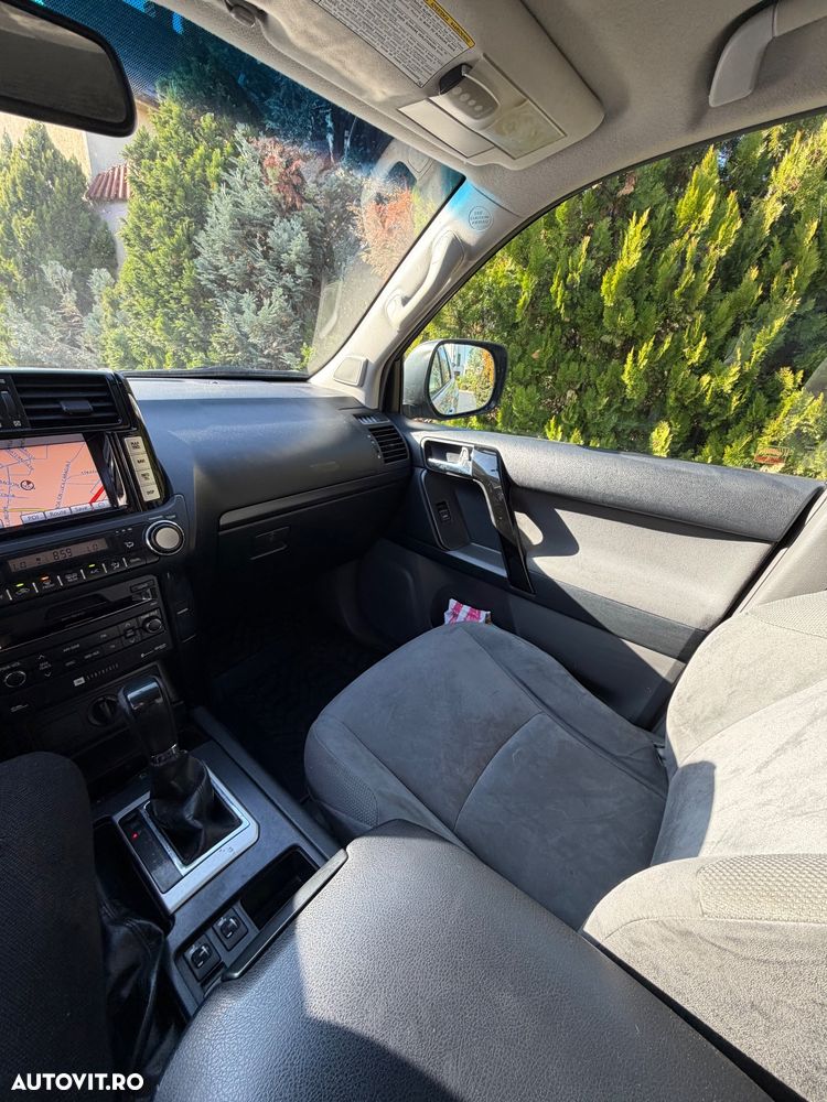 Toyota Land Cruiser 3.0l Turbo D-4D Aut. AVS Luxury - 11