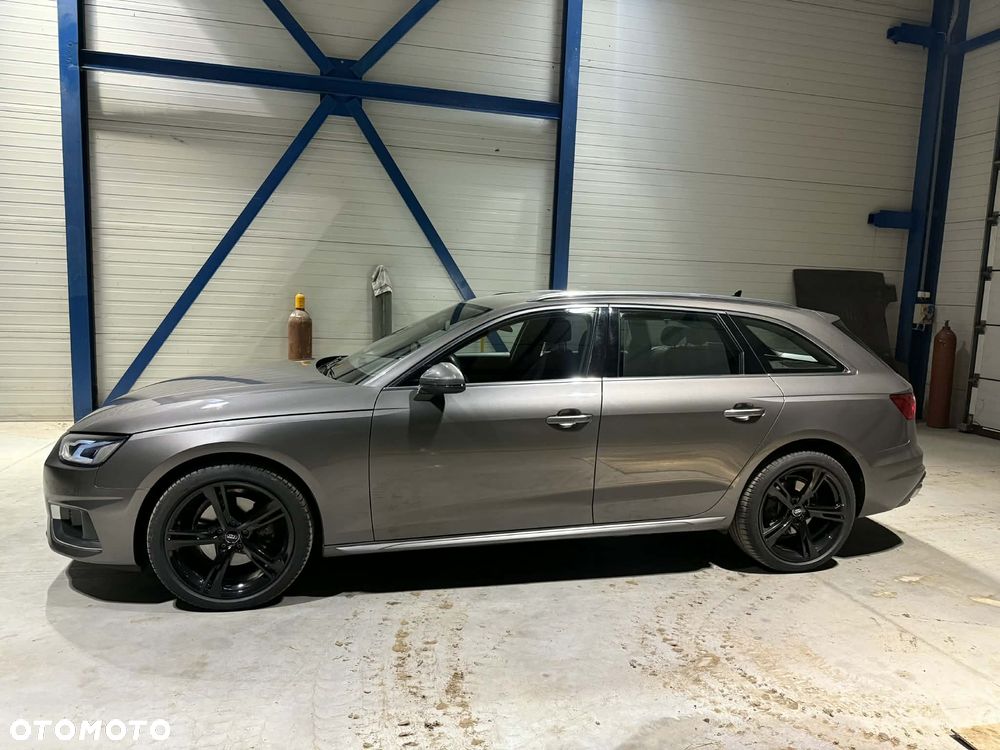 Audi A4 Avant - 6