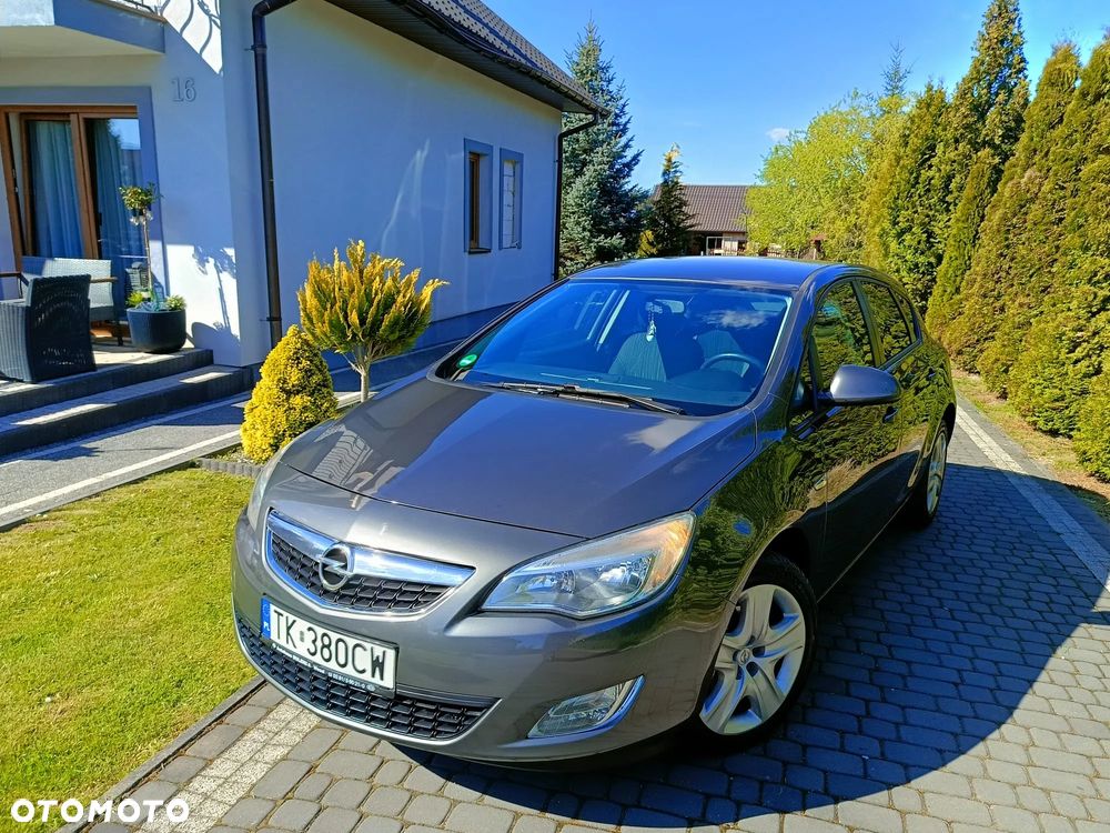 Opel Astra 1.4 T Cosmo - 12