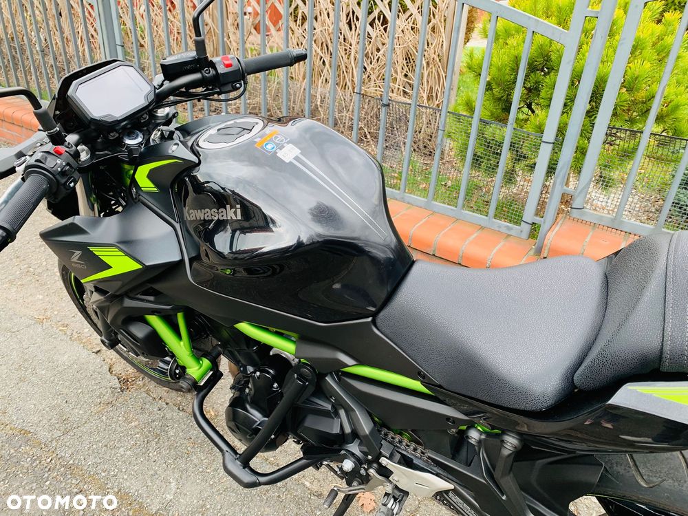 Kawasaki Z 650 - 8