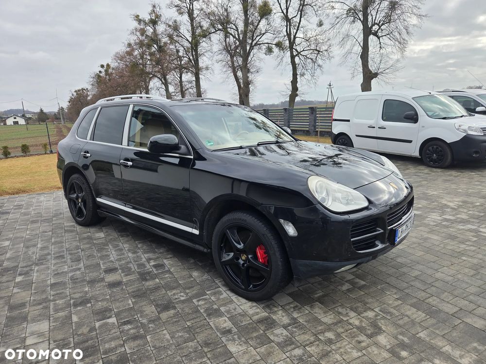 Porsche Cayenne - 6