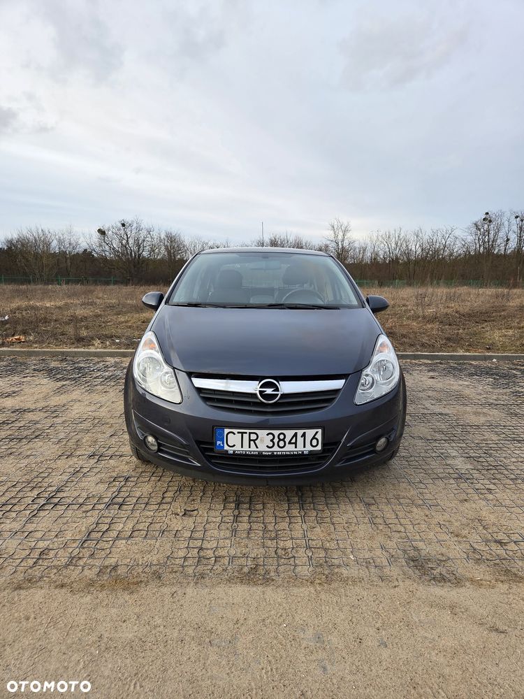 Opel Corsa 1.4 16V Cosmo - 2