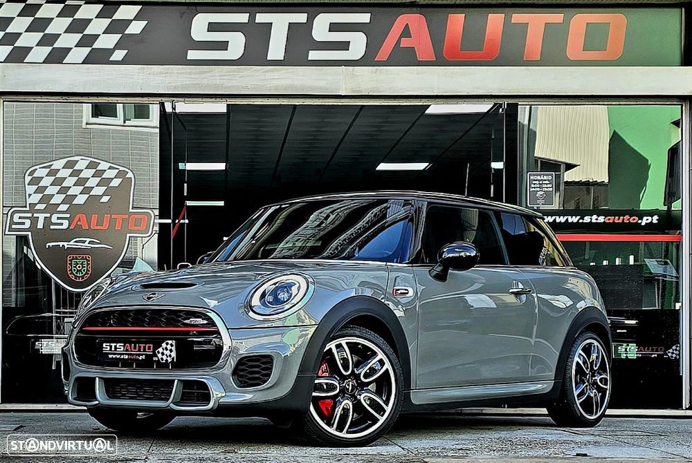 MINI 3 Portas John Cooper Works - 53