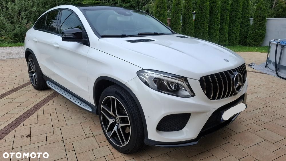 Mercedes-Benz GLE 350 d 4Matic 9G-TRONIC AMG Line - 21
