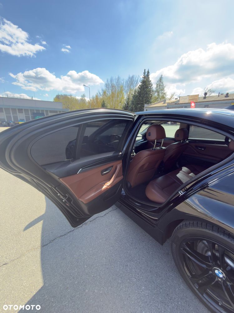 BMW Seria 5 520d - 9