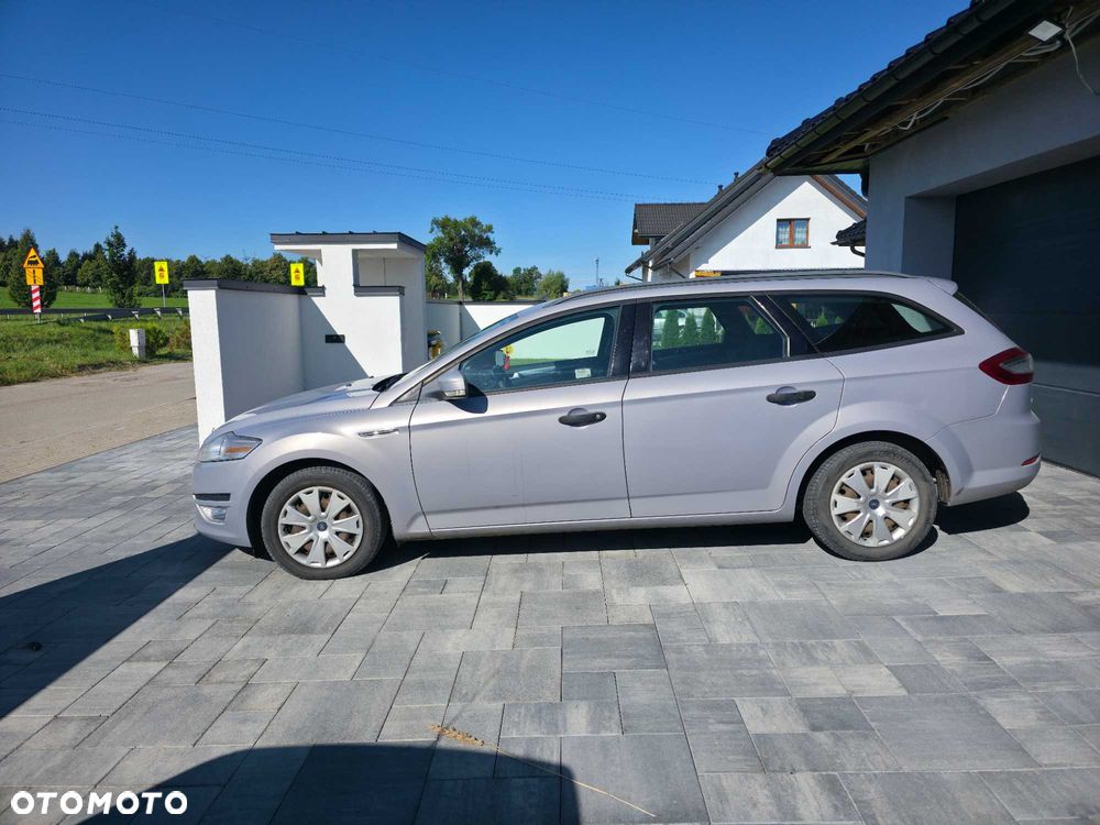 Ford Mondeo - 4