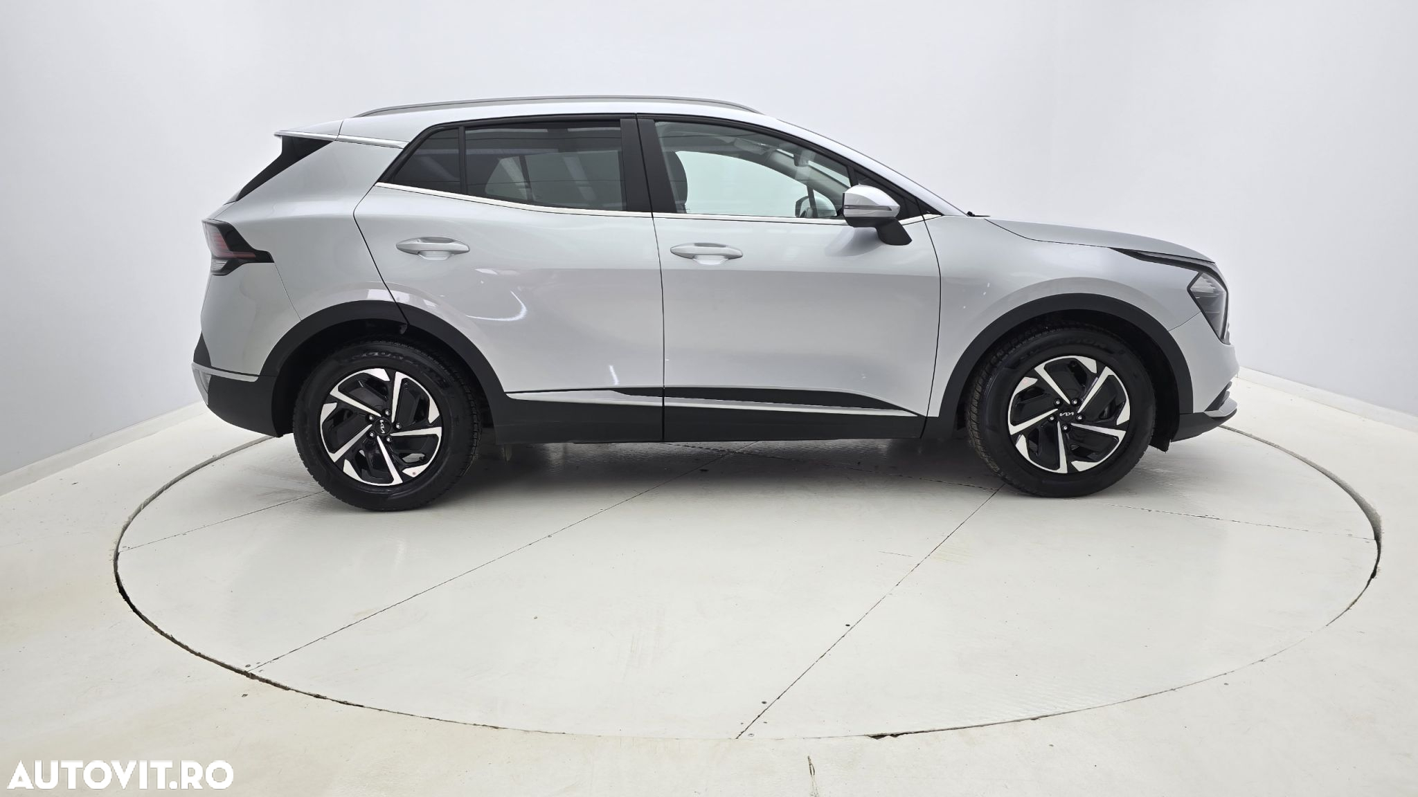 Kia Sportage 1.6 T-GDI HEV 6AT 4x4 Business Line - 5