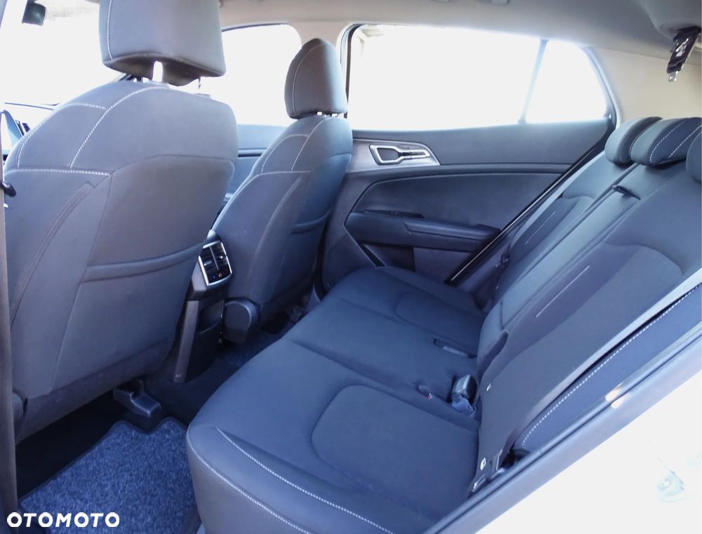 Kia Sportage 1.6 CRDI MHEV Business Line 2WD DCT - 14