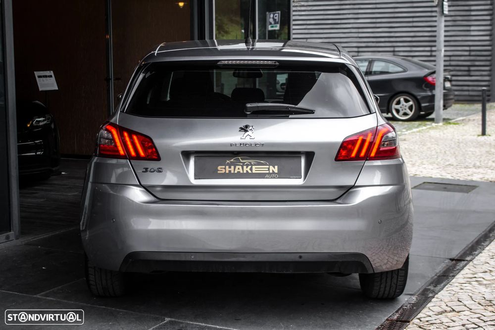 Peugeot 308 BlueHDi FAP 130 EAT8 Stop & Start Allure - 4