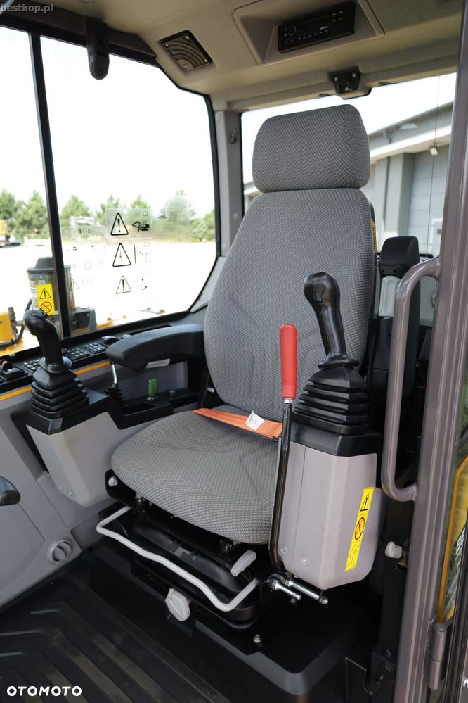 Volvo EC60E - 25