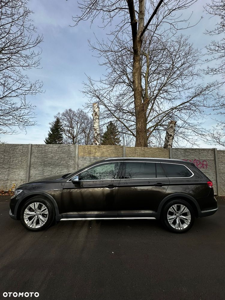 Volkswagen Passat Alltrack - 4