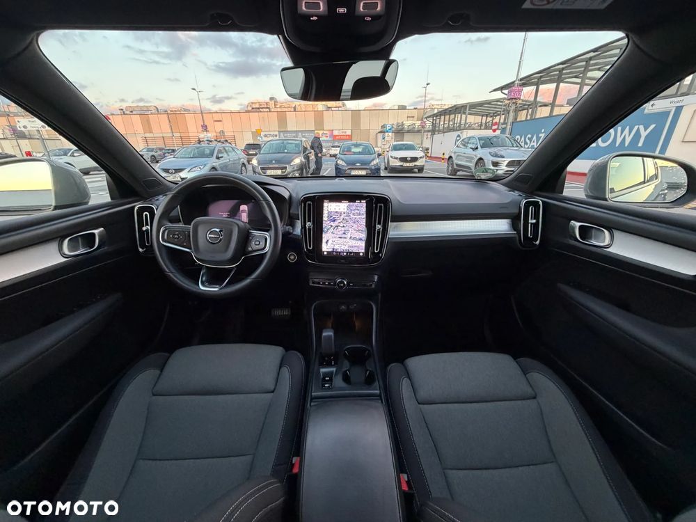 Volvo XC 40 B3 Core - 18