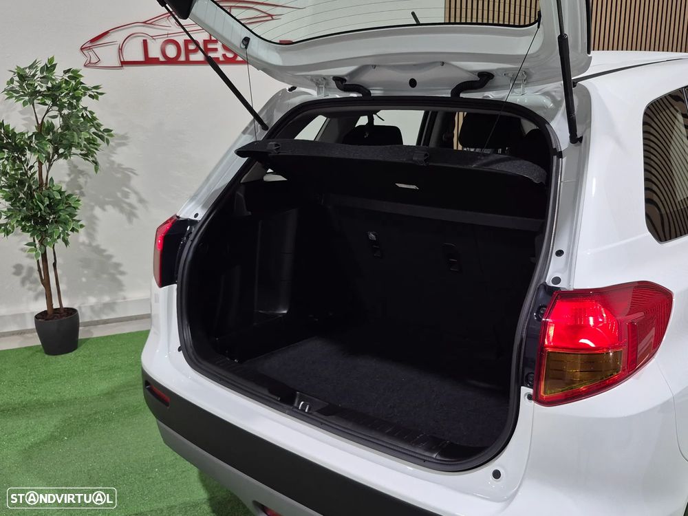 Suzuki Vitara 1.6 VVT GLX - 31