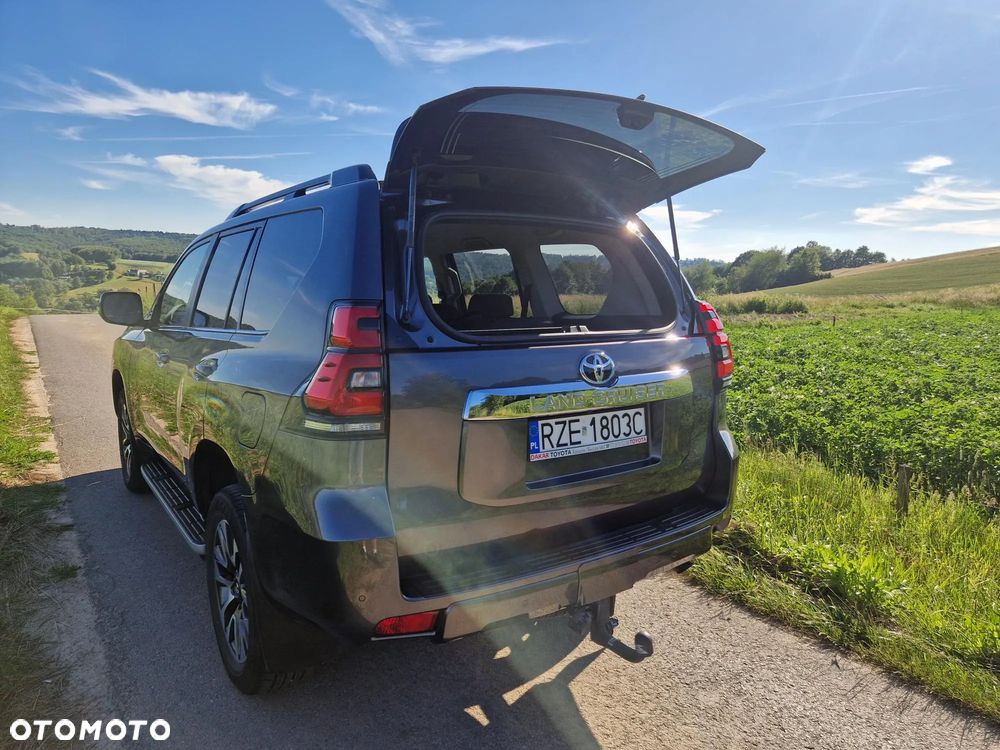 Toyota Land Cruiser LC 2.8 D-4D Prestige - 12