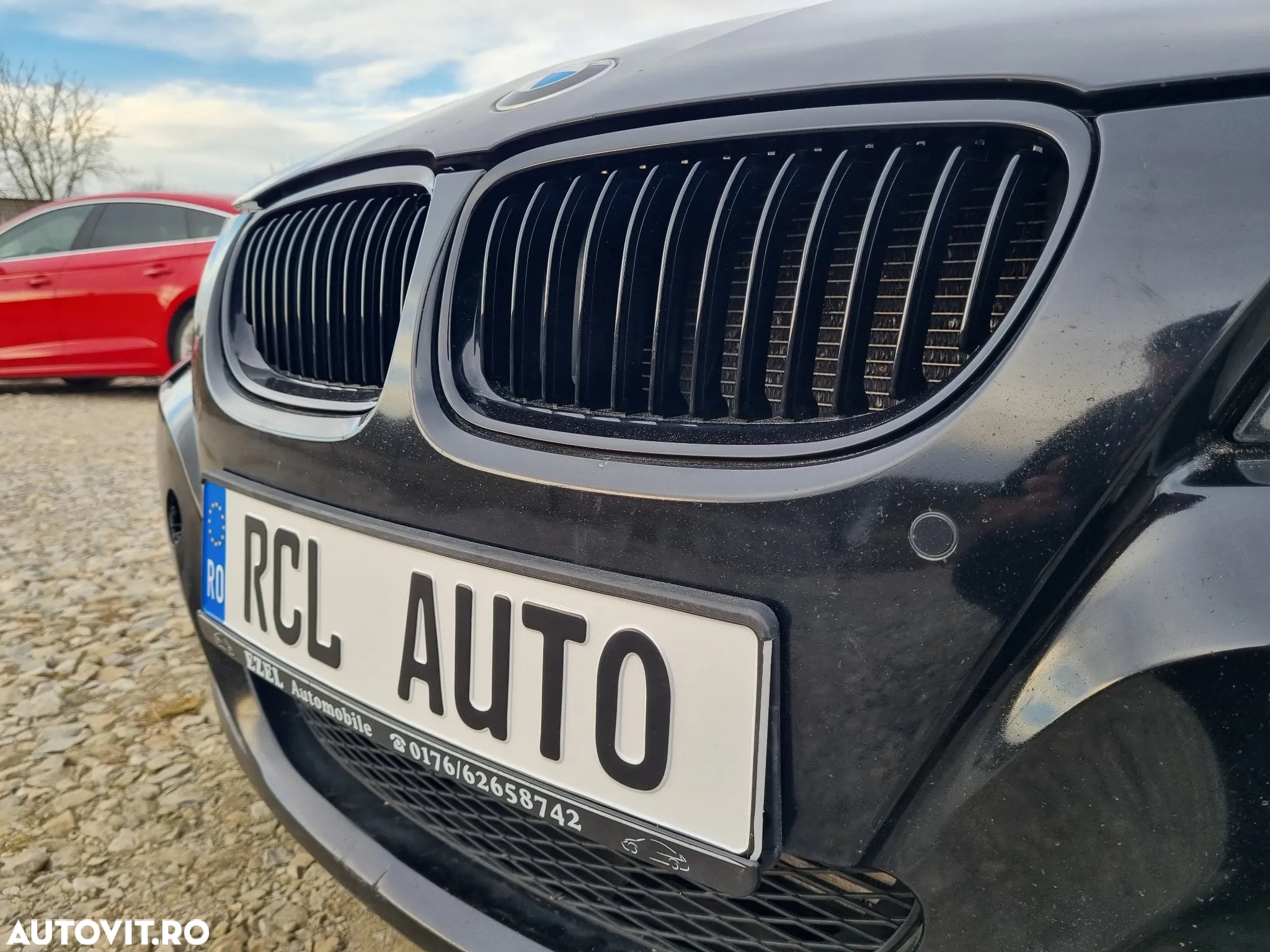 BMW Seria 3 320d DPF Touring - 30