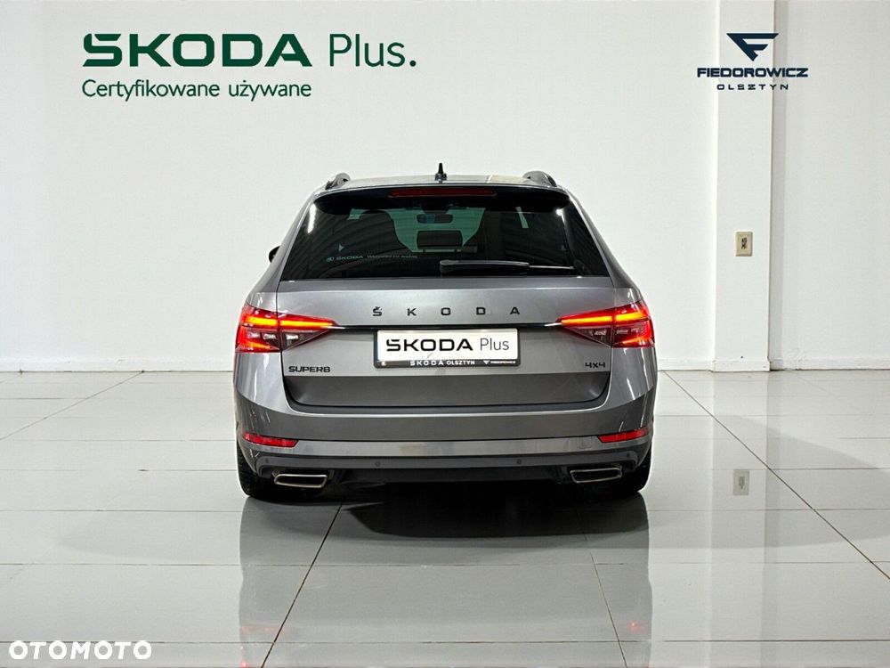 Skoda Superb 2.0 TSI 4x4 Sportline DSG - 8