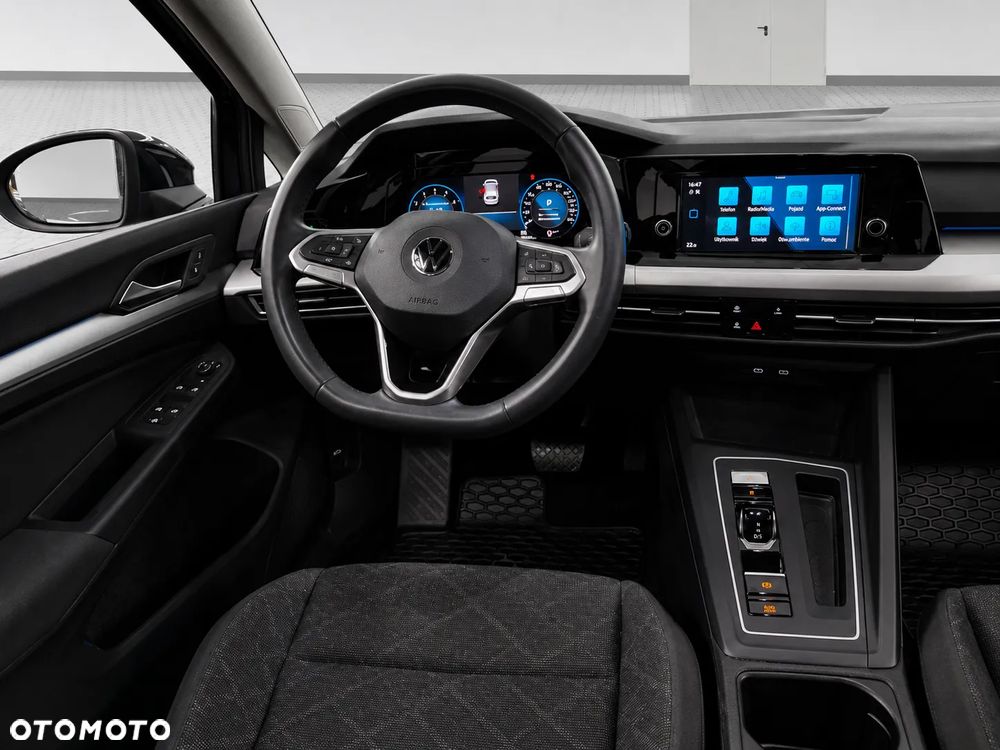 Volkswagen Golf 1.5 eTSI Life DSG - 8