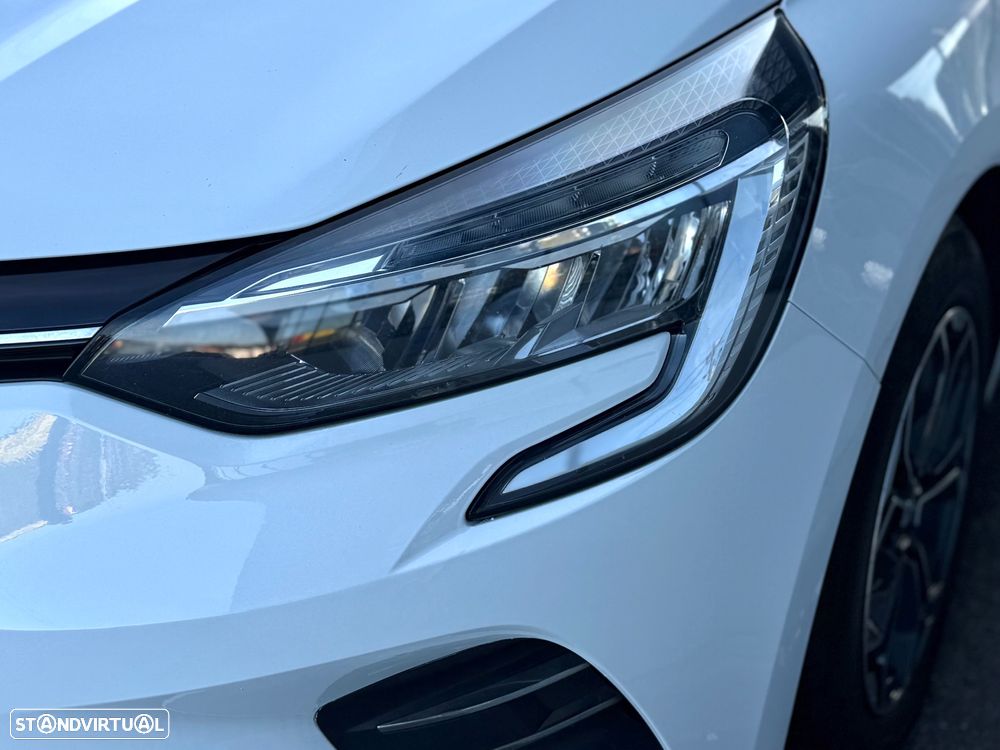 Renault Clio BLUE dCi 100 INTENS - 27