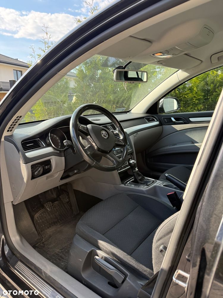 Skoda Superb - 12