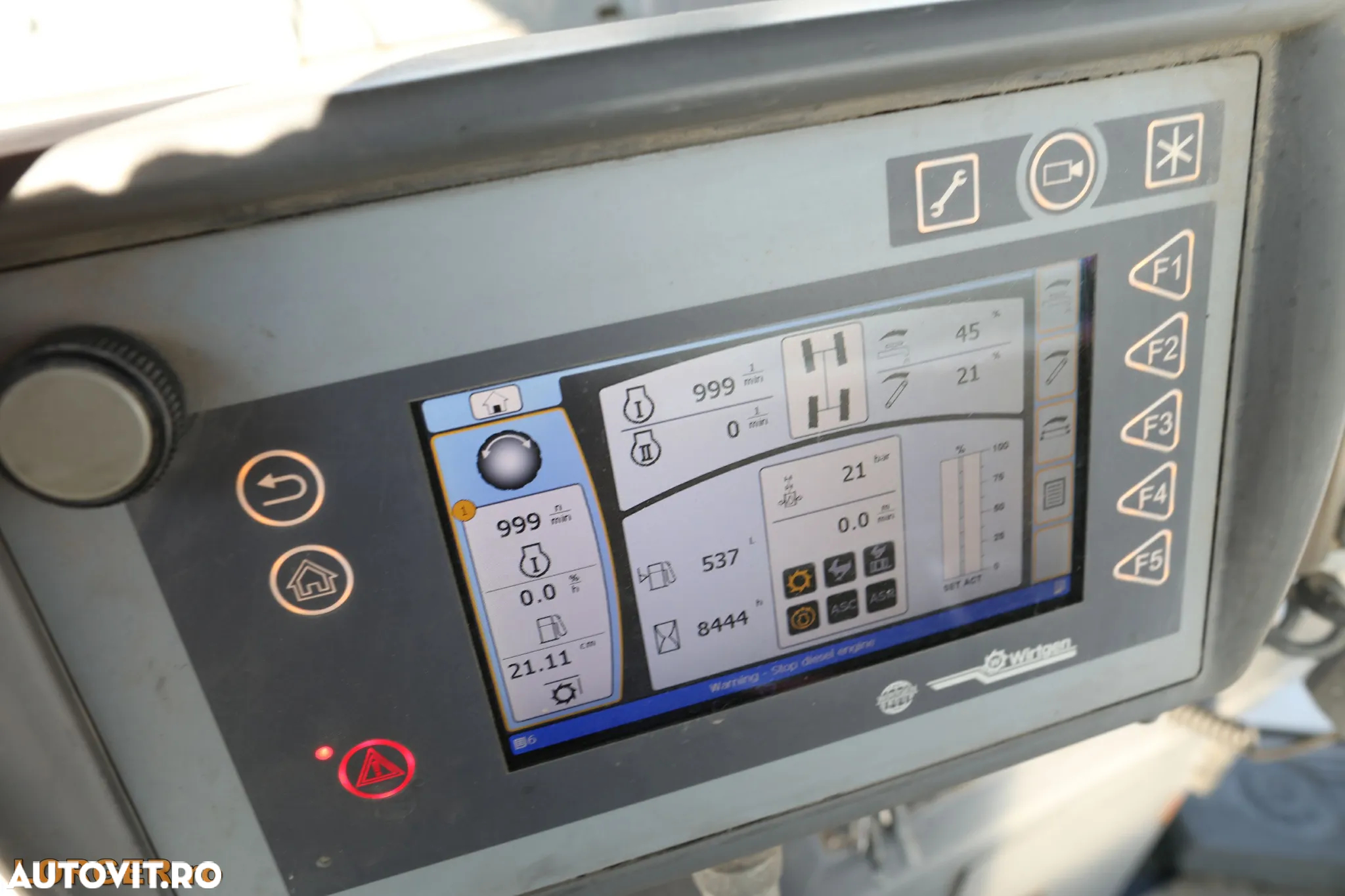 Wirtgen W210 - 29