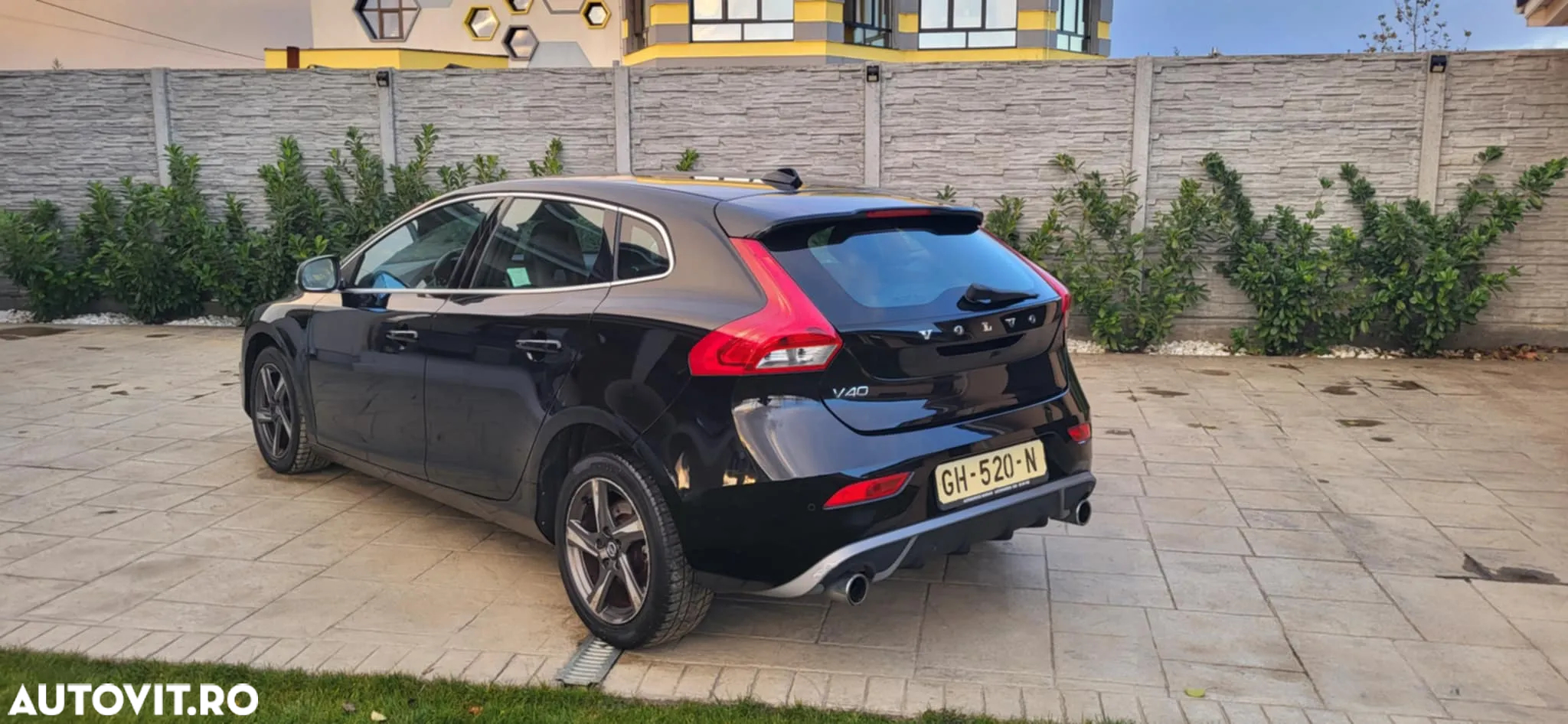 Volvo V40 - 12