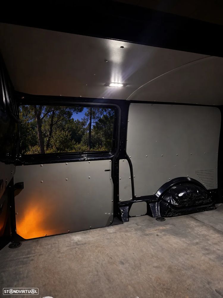 VW Transporter - 51
