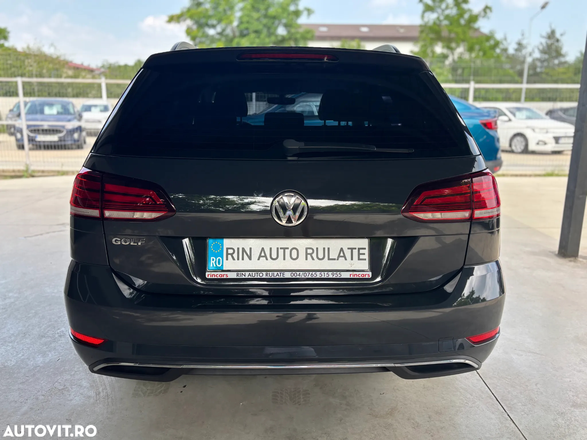Volkswagen Golf 1.6 TDI Trendline - 10