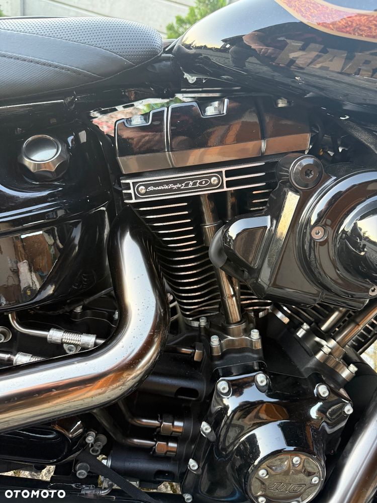 Harley-Davidson FXSB Breakout - 2