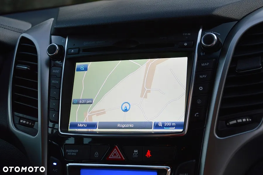 Hyundai i30 i30cw 1.4 Fifa World Cup Edition - 31