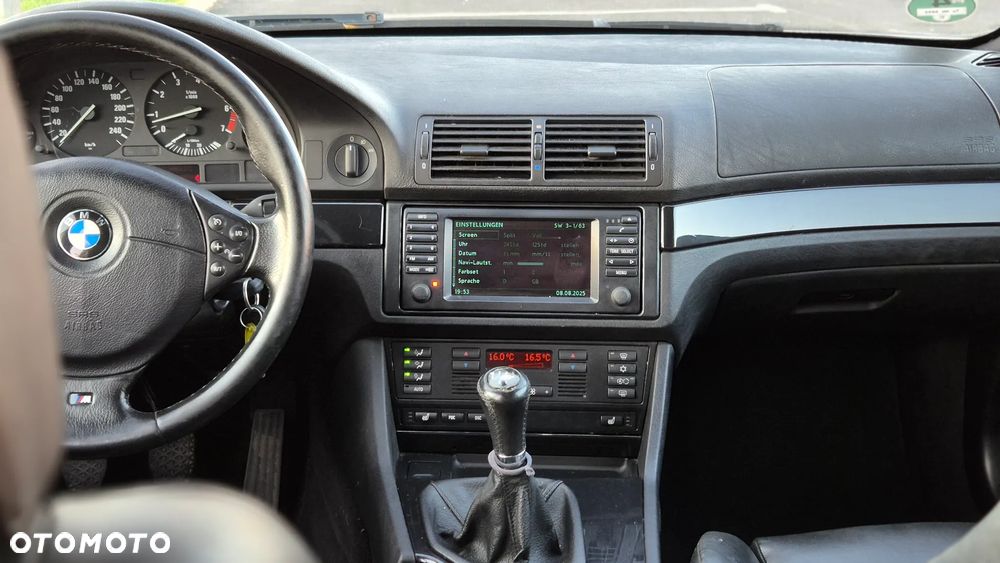BMW Seria 5 520i - 5