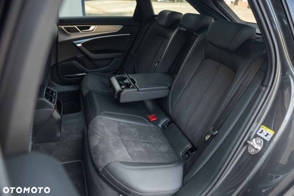 Audi A6 Avant 55 TFSI e quattro S tronic sport - 35