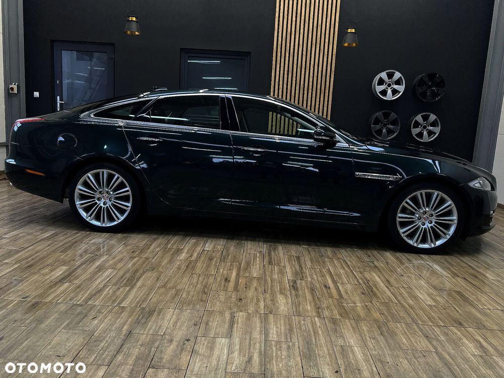 Jaguar XJ 3.0 D V6 Premium Luxury - 7
