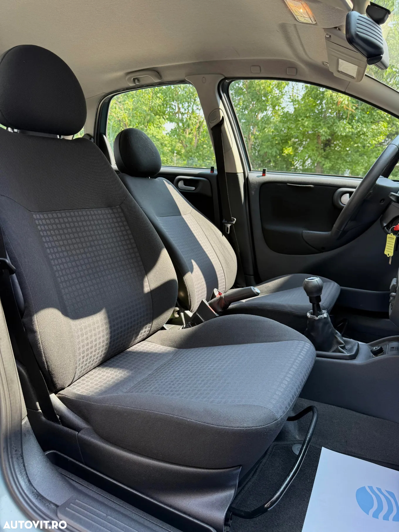 Opel Corsa 1.0 12V Enjoy mit Style Paket - 13