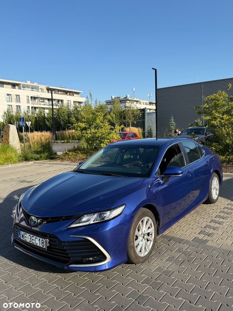 Toyota Camry 2.5 Hybrid Comfort CVT - 1