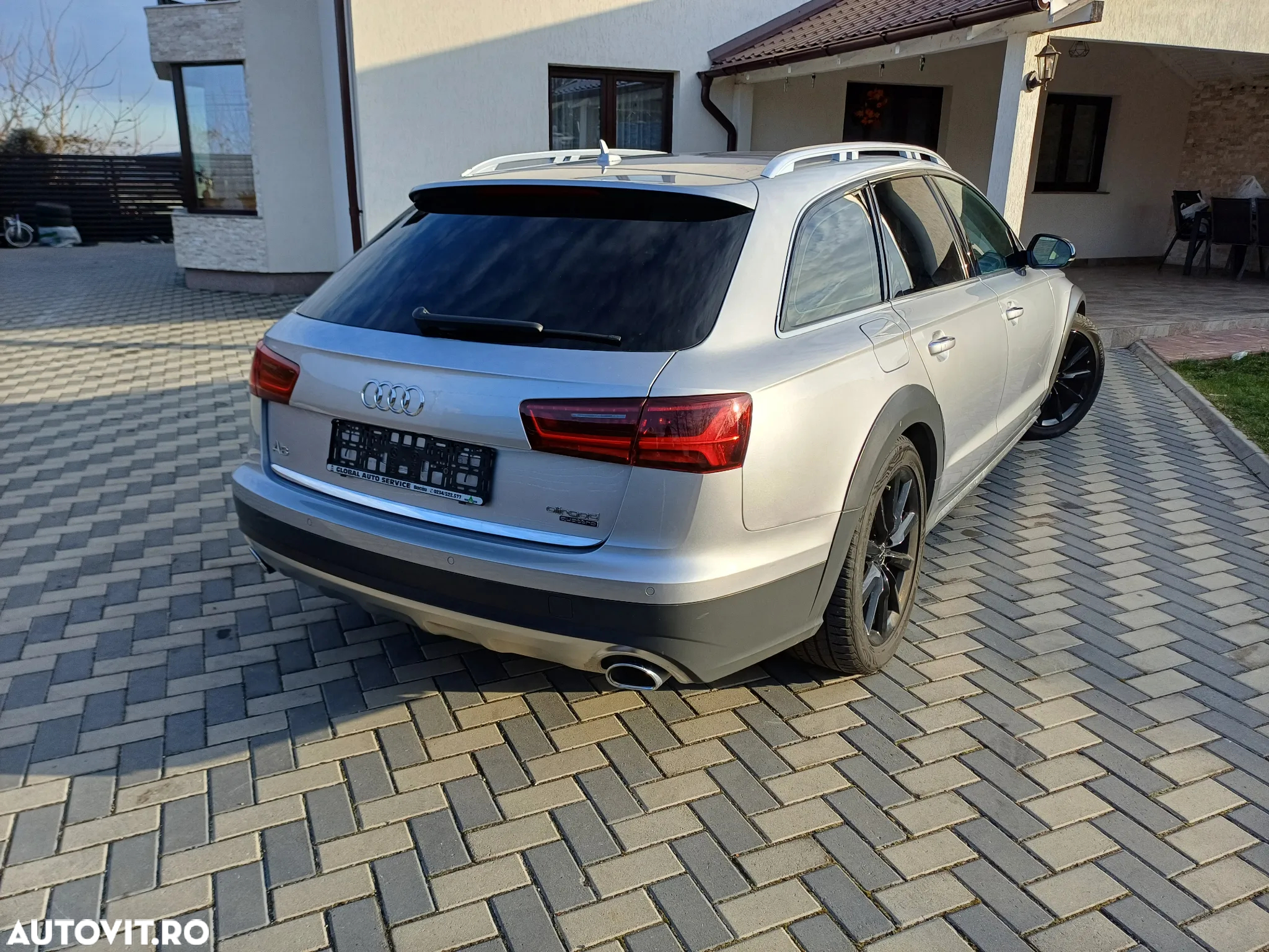 Audi A6 Avant 3.0 TDI quattro S tronic - 3