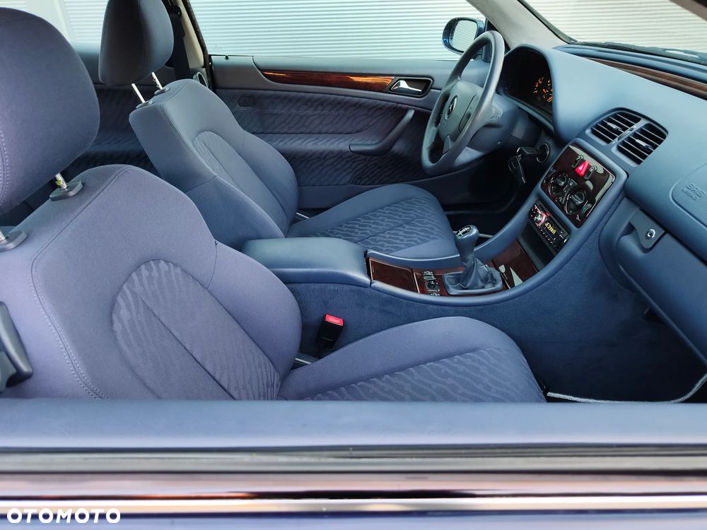 Mercedes-Benz CLK - 35
