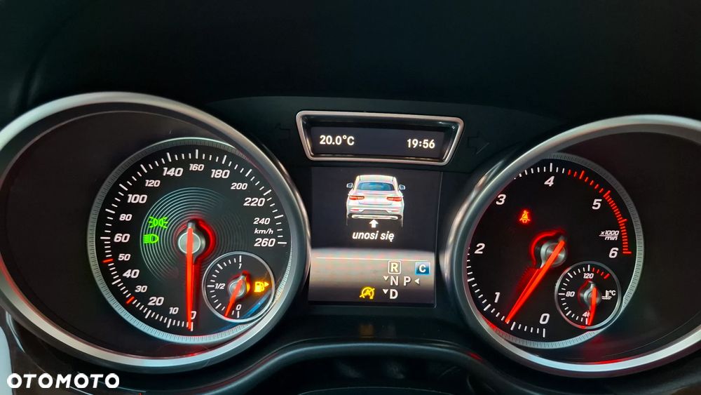 Mercedes-Benz GLE 350 d 4-Matic - 21