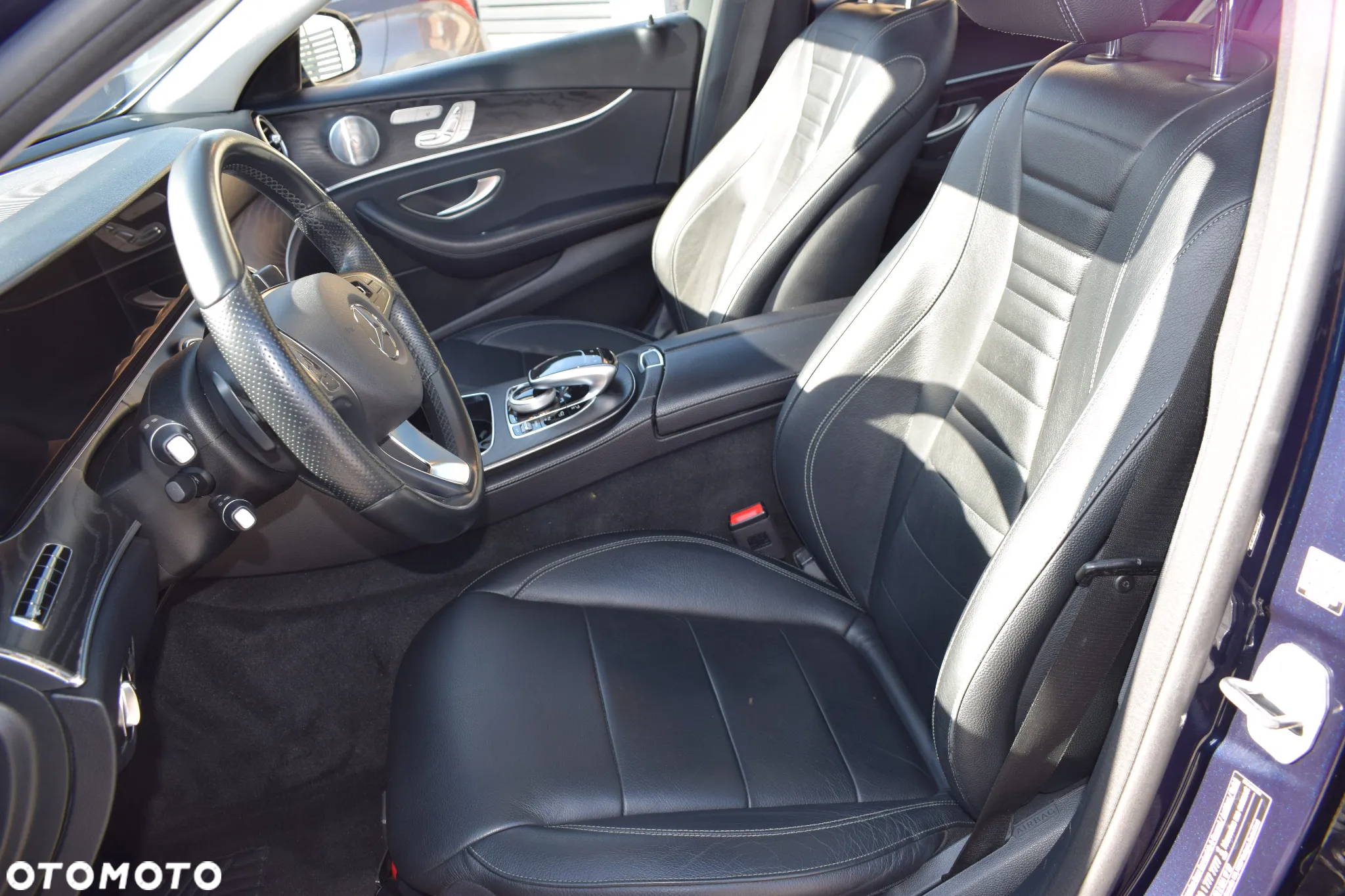 Mercedes-Benz Klasa E ver-350e-9g--tronic-avantgarde - 11