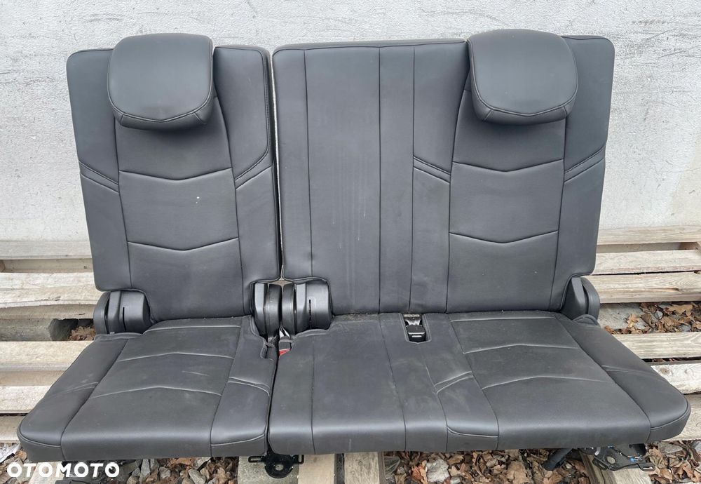 P2 CADILLAC ESCALADE IV 2014 - FOTEL KANAPA TYŁ TYLNA - 1